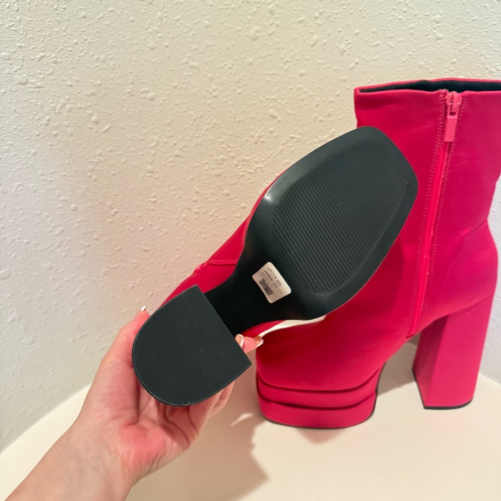 ASOS Fuchsia Satin Square Toe Hi Block Heel Platform Boots Sz 9 NWT - Picture 11 of 13